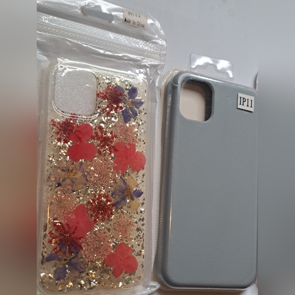 Iphone 11 Phone Case Bundle (3) - Picture 3 of 3